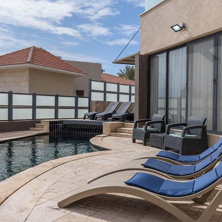 Villa Daniela Heated Pool וילה דניאלה בריכה מחוממת Эйлат Экстерьер фото
